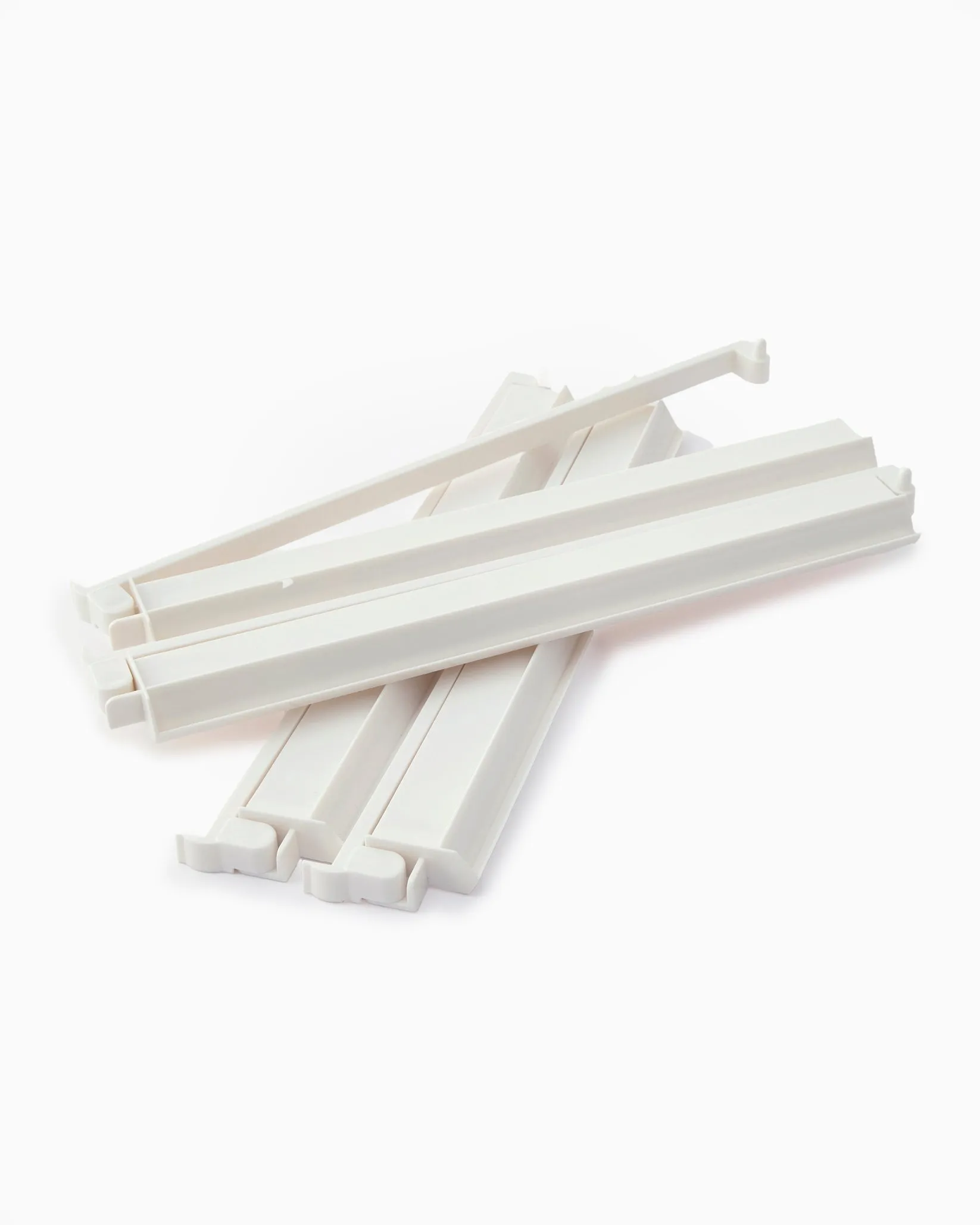 Oh My Mahjong White Acrylic Rack and Pusher Set